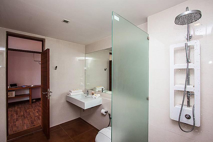 Nantra Thongson Bay Resort & Villas - Monthly Service Choeng Mon Eksteriør billede